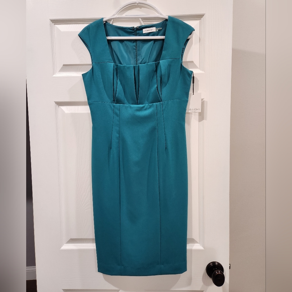 Calvin Klein Sleeveless Lined Dress Size 6 NWT